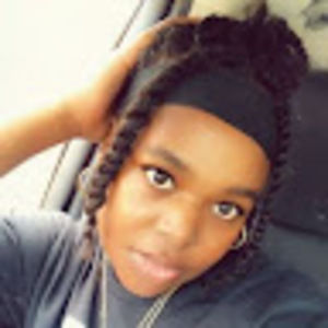 Meet your Posher, Marissa